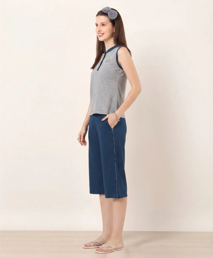 Relaxed Fit Sleeveless Capri Set