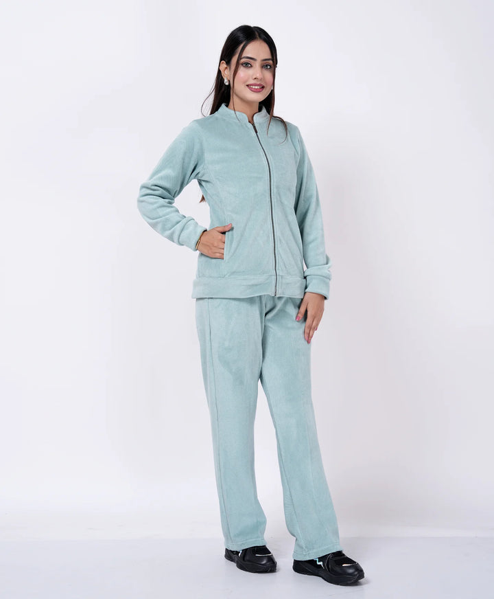 Warm and Comfortable Winter Track Suit