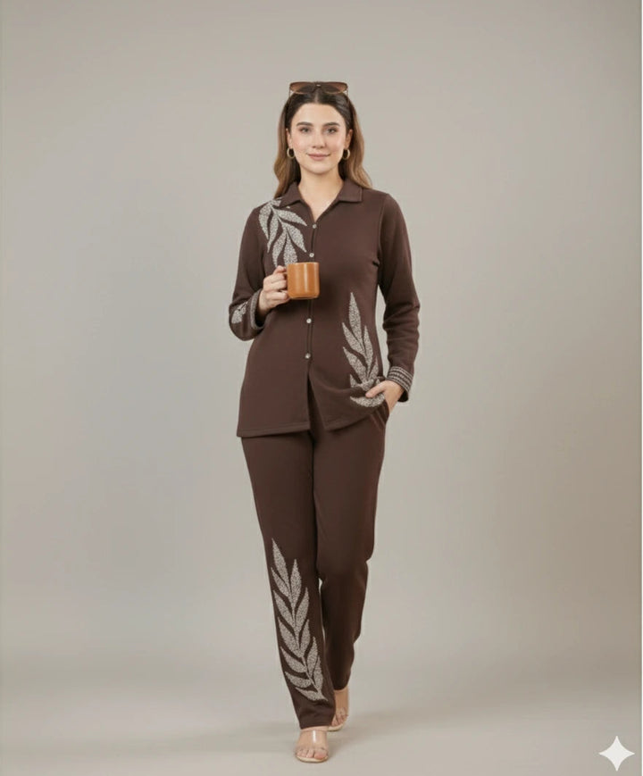 Elegant Leaf-Embroidered Knit Loungewear Set