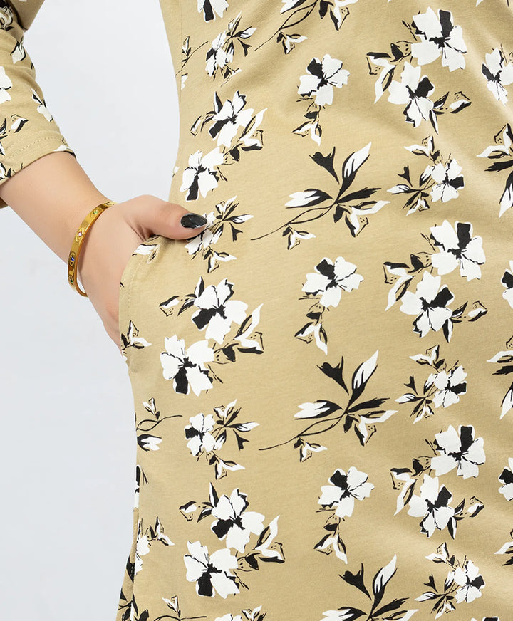 Quarter Sleeve Printed Cotton Kurta with Straight Pant Set
