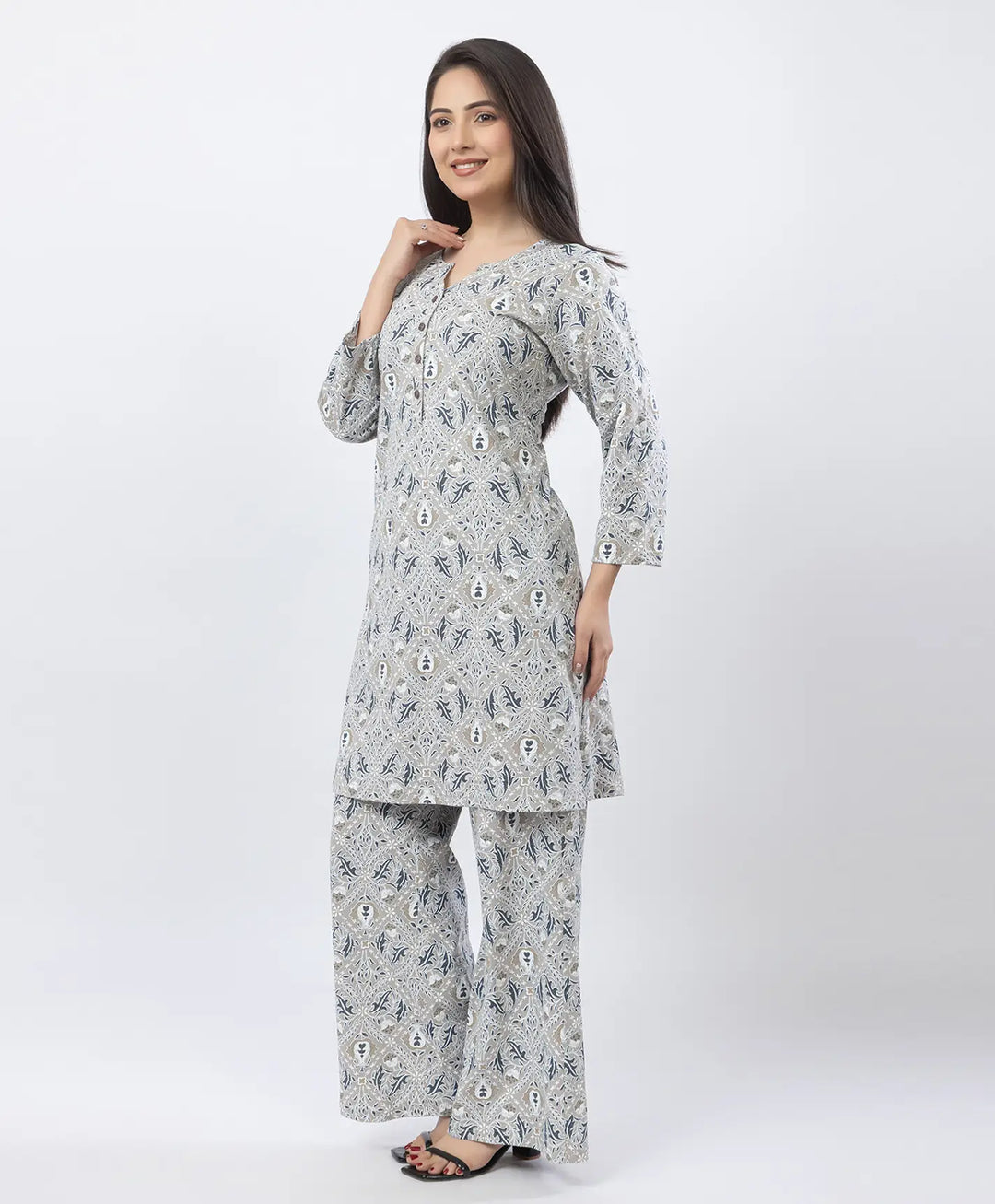 Elegant Printed Kurta & Plazzo Ensemble