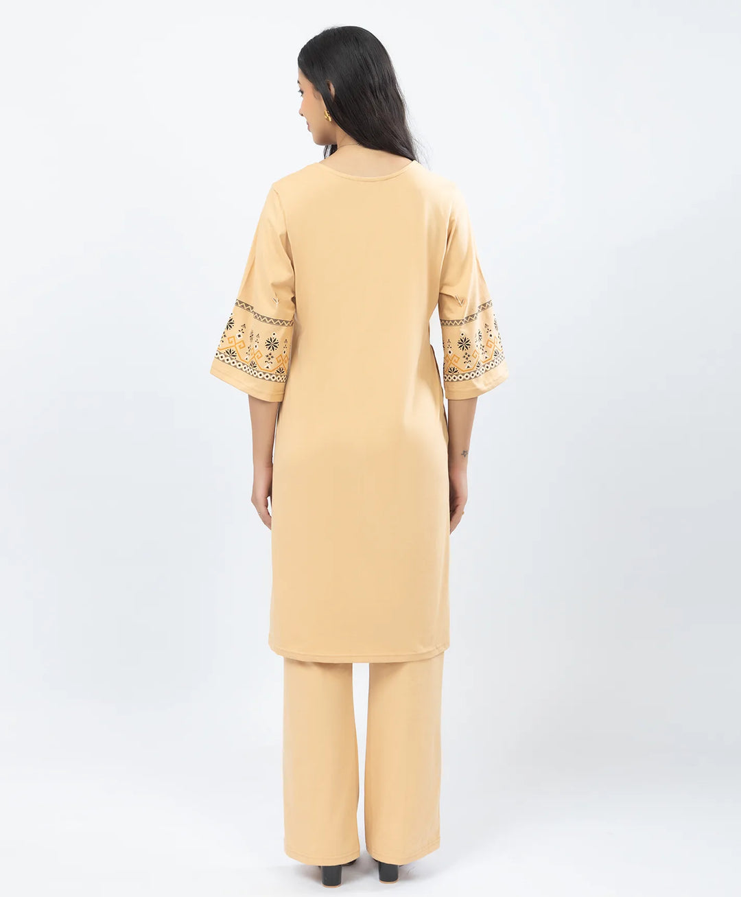Straight Fit Long Kurta Set with Printed Embroidery Accents