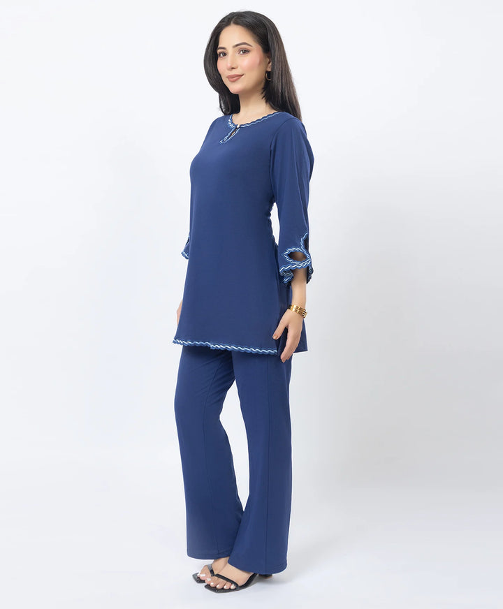 Ethnic Straight Kurta Set with Embroidered Neck and Sleeves