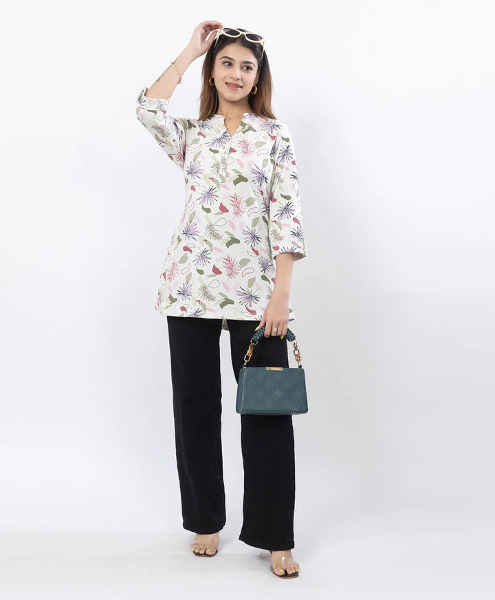 Printed Front-Placket Hip-Length Short Kurti