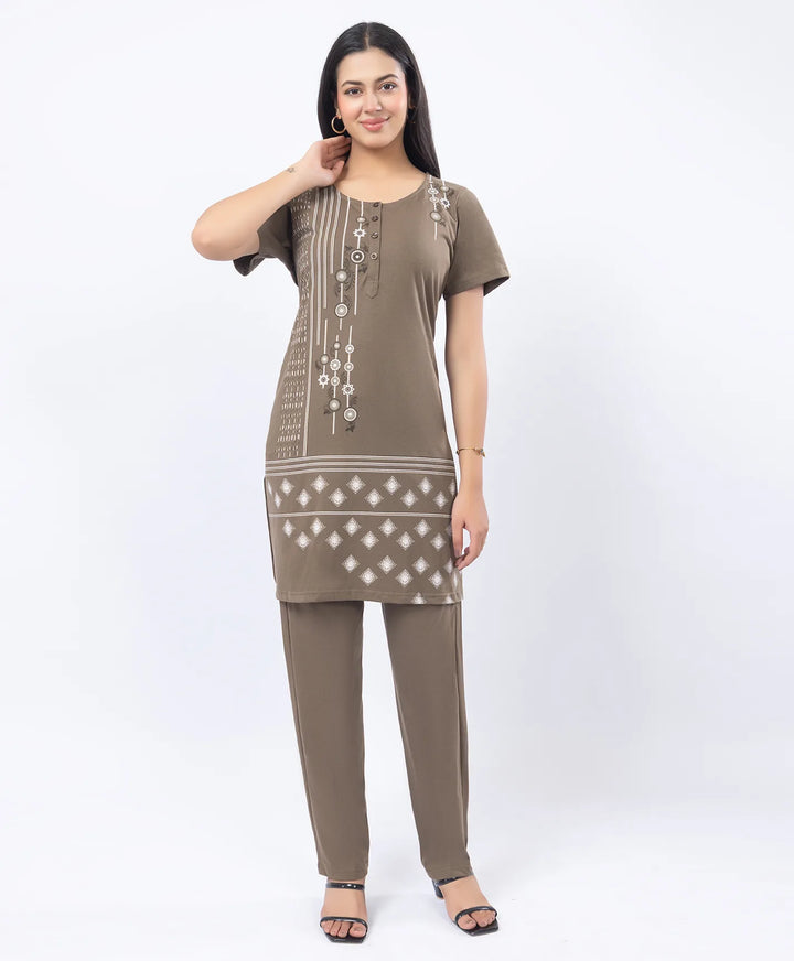 Printed Straight Kurta with Round Neck & Straight Pants Set