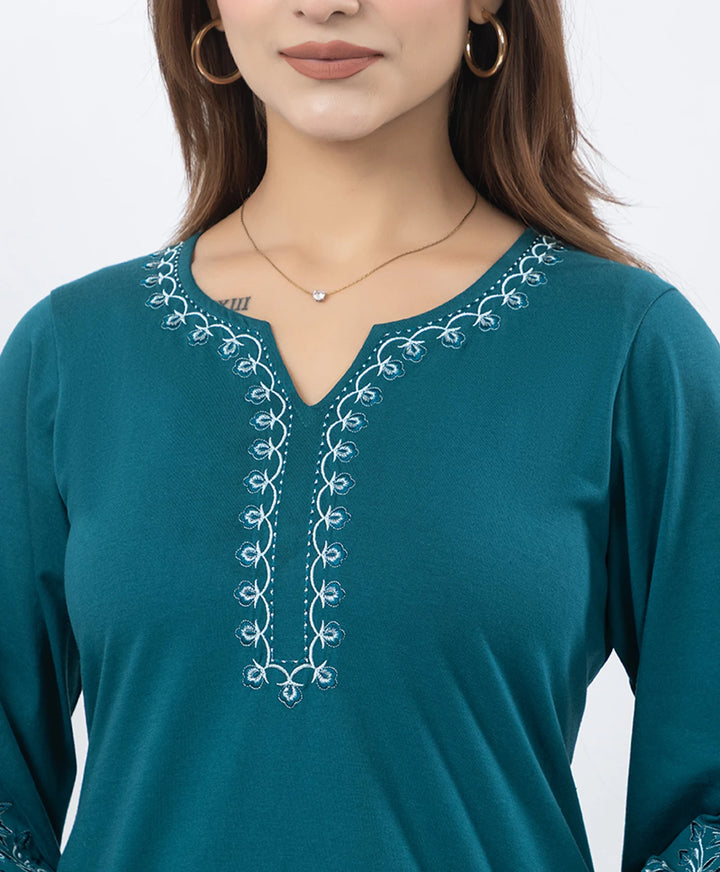Classic Ethnic Kurta Set with Designer Sleeve Detail