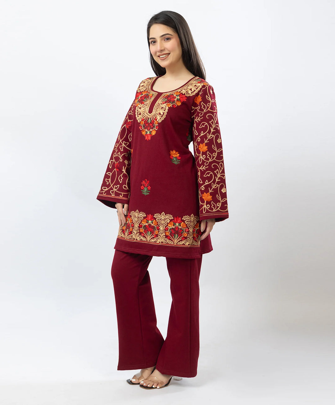 Kashmiri Floral Embroidered Fleece Kurta Set