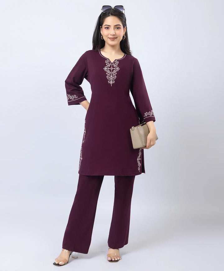 Embroidered V-Slit Straight Kurta Set