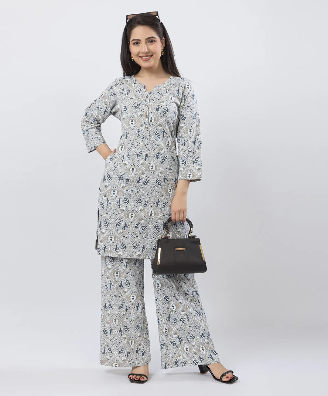 Elegant Printed Kurta & Plazzo Ensemble