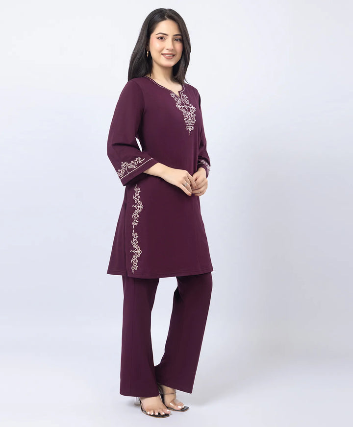 Embroidered V-Slit Straight Kurta Set