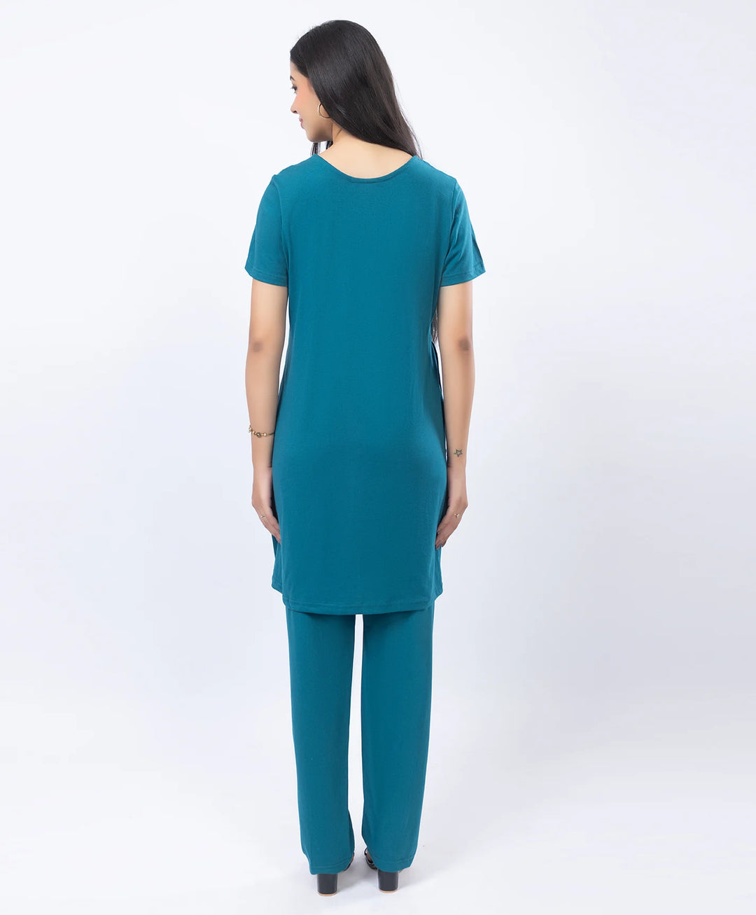 Printed Straight Kurta with Round Neck & Straight Pants Set