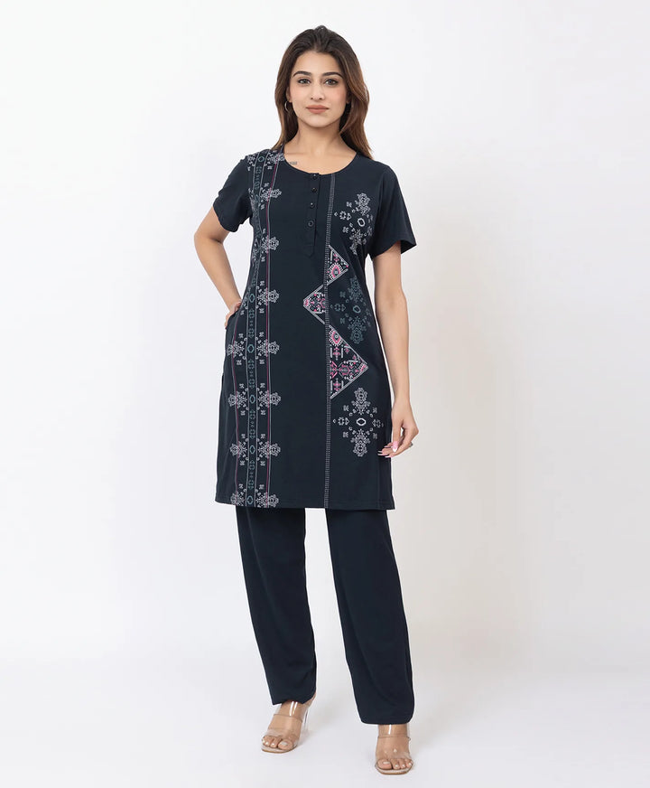 Simple Elegant Kurta Set