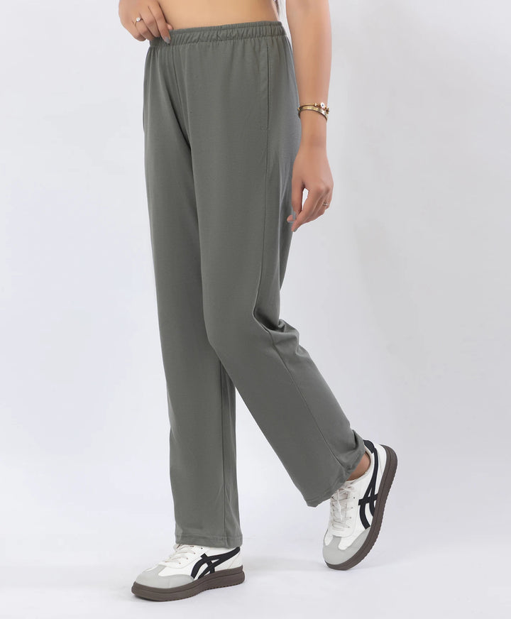 Comfort Essential Straight Fit Lower