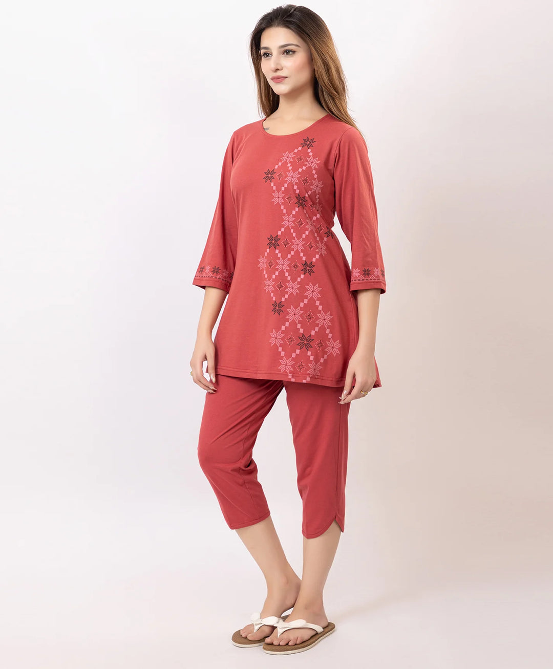 Timeless Comfort Printed Capri Set