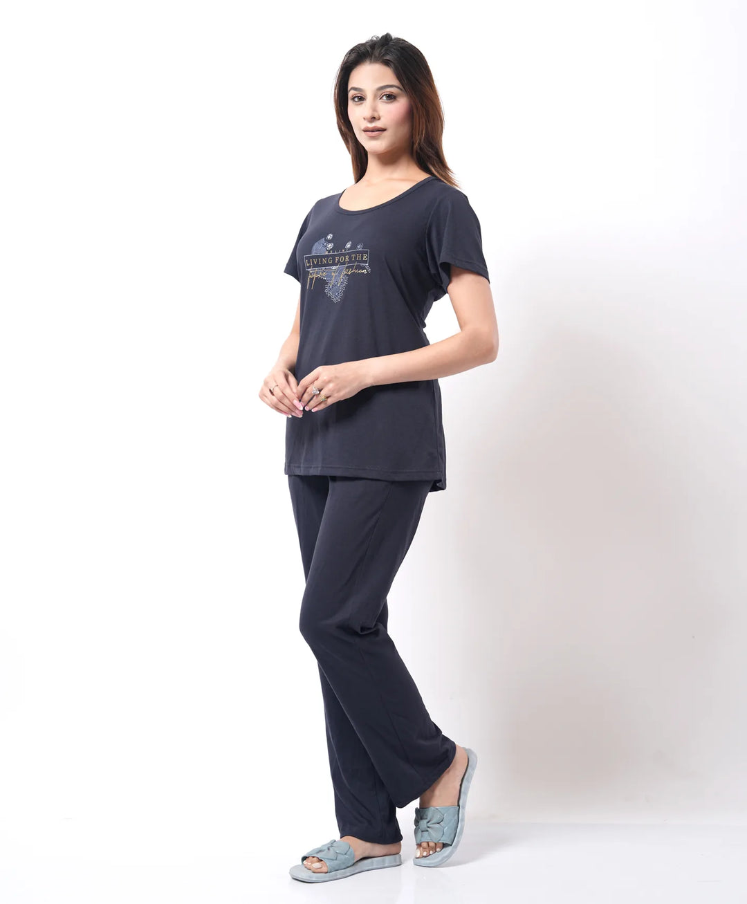 Basic Mid Length Night Suit