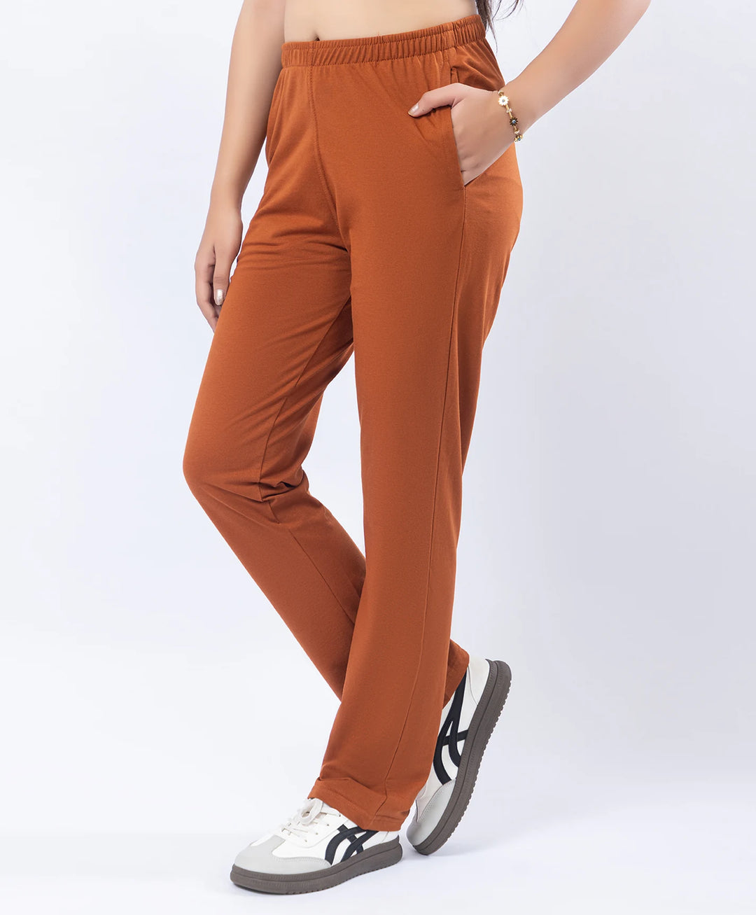 Relaxed Straight Fit Lower