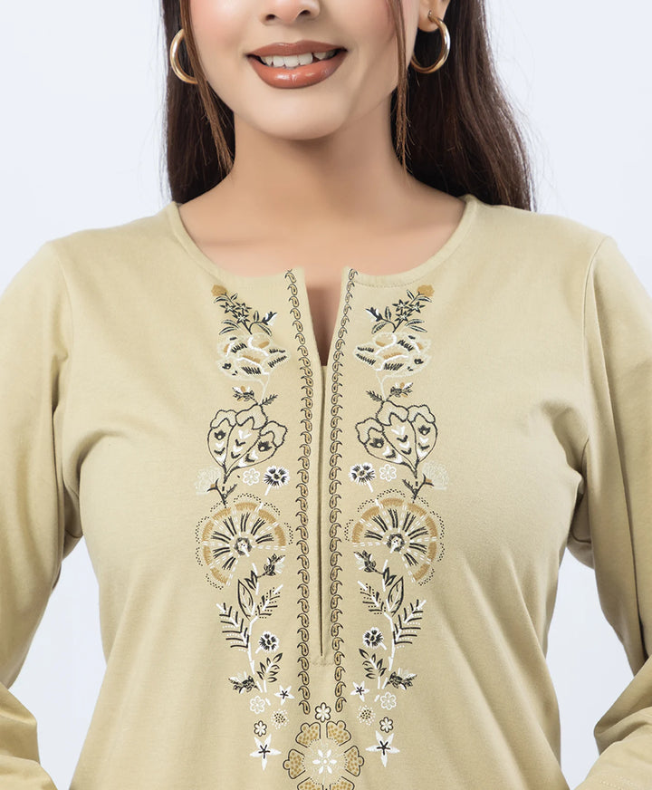 Premium Round Neck Border Printed Kurta Set with Straight-Fit Pants