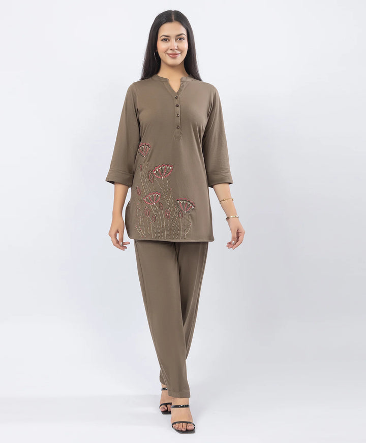 Premium Floral Embroidered Mandarin Collar Kurta Set