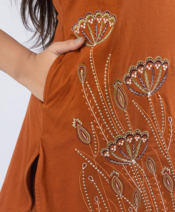 Premium Floral Embroidered Mandarin Collar Kurta Set