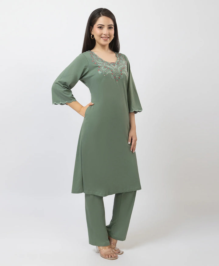 Straight-Cut Embroidered Kurta with Pants