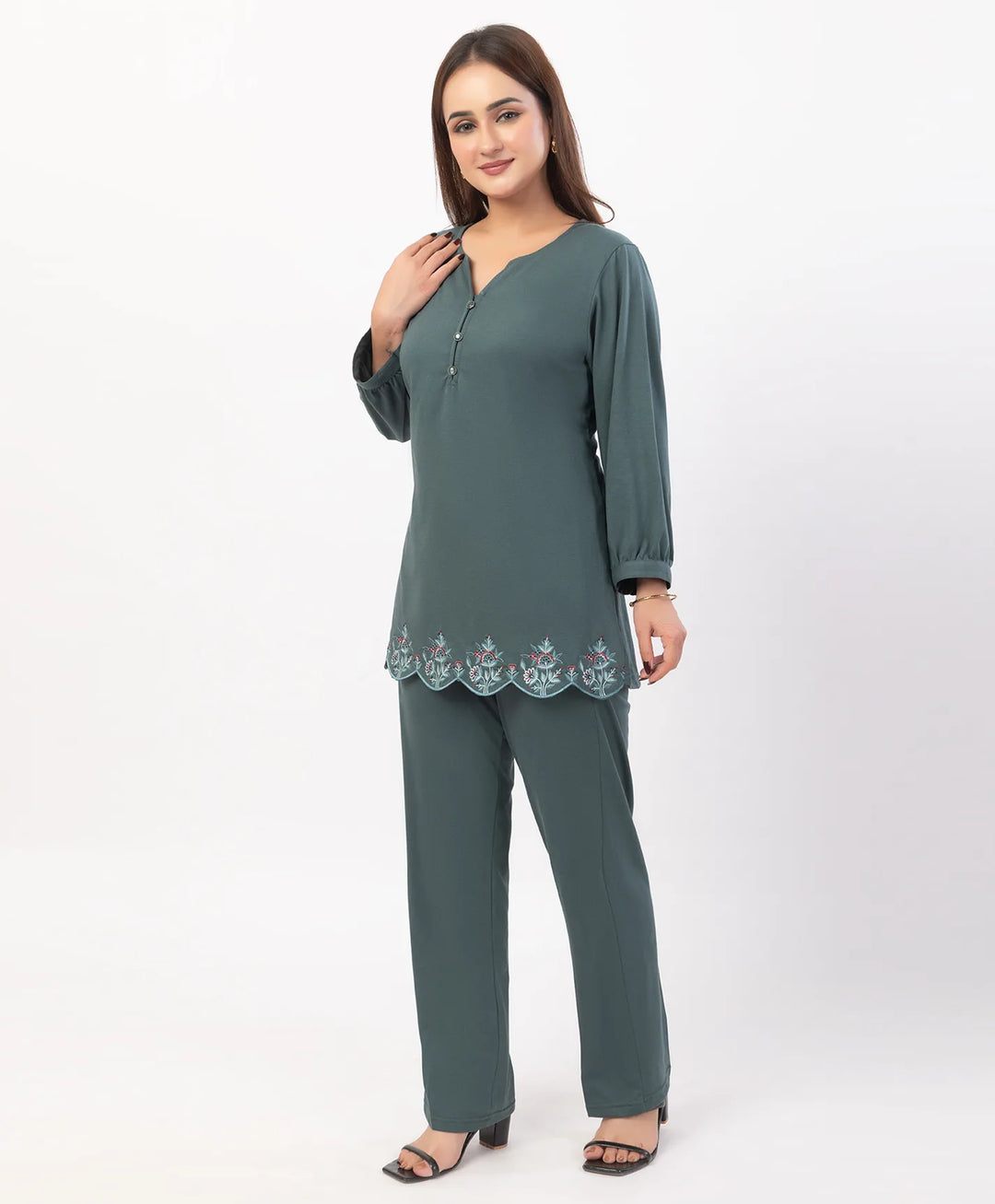 Floral Cut Work Hem Kurta Set with fitted Cuffed Sleeves