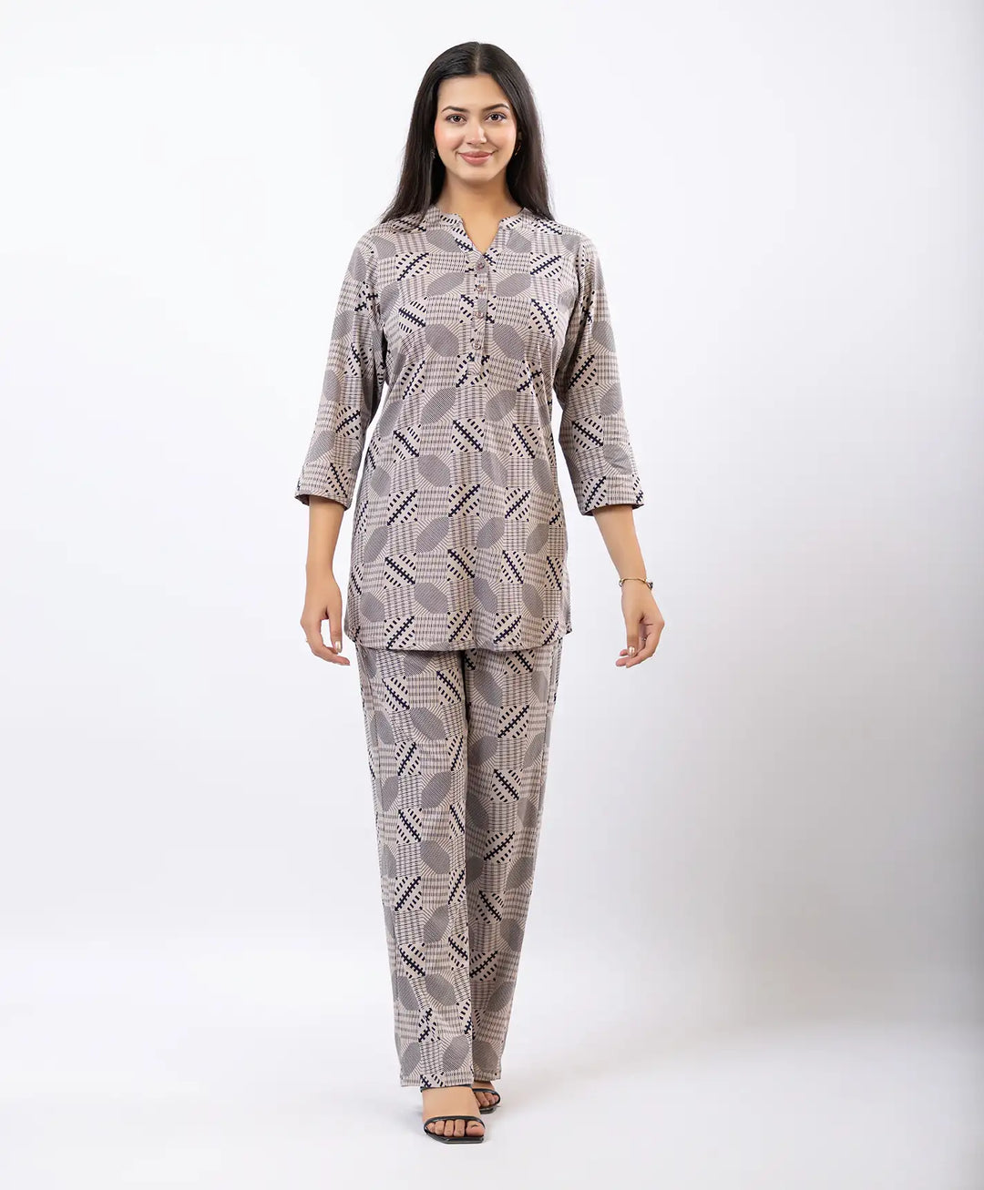 Relaxed Fit Printed Notch Neck Kurta & Straight Pants Set