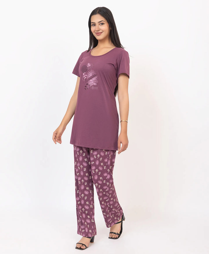 Graphic Print Nightsuit