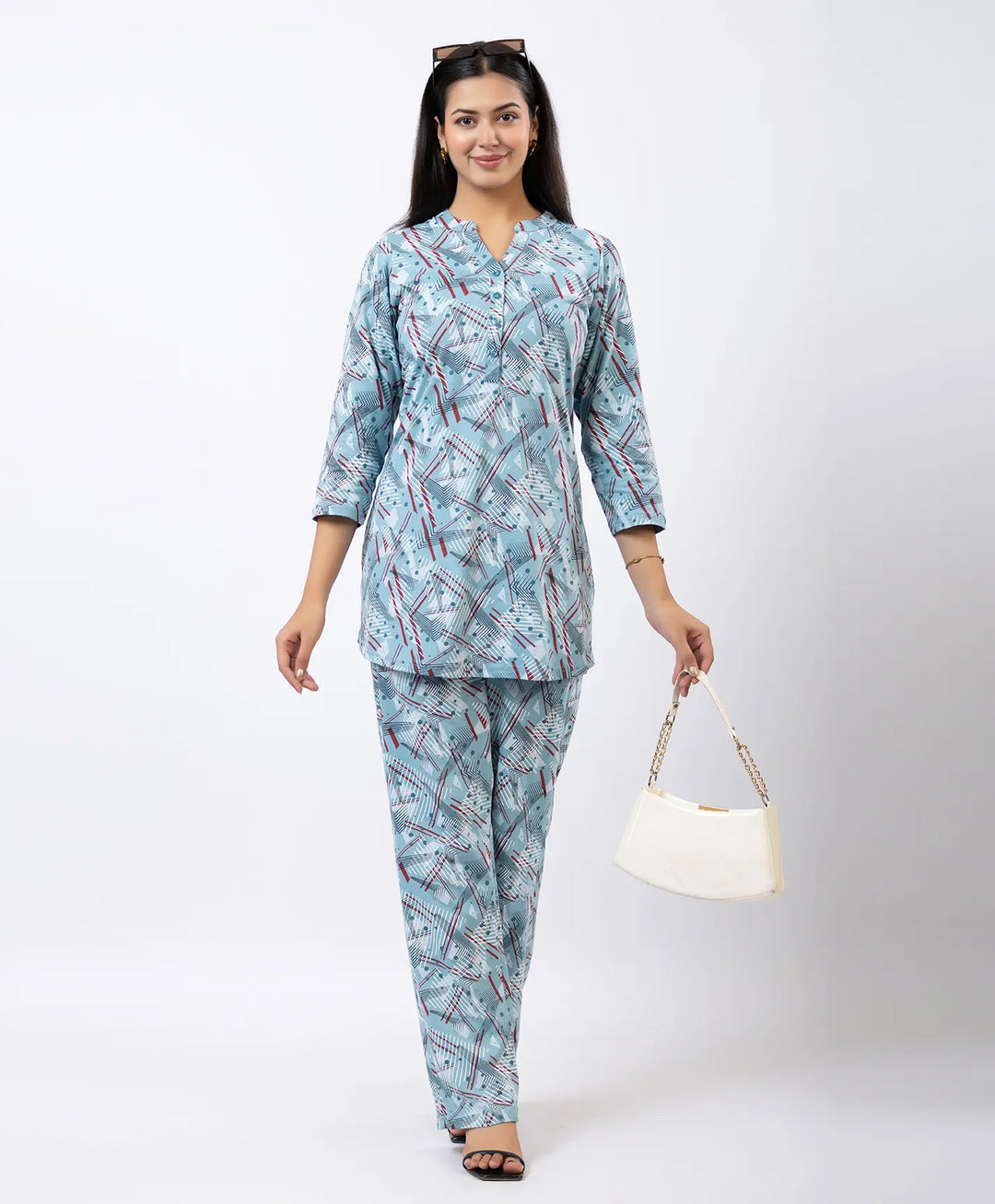 Relaxed Fit Printed Notch Neck Kurta & Straight Pants Set