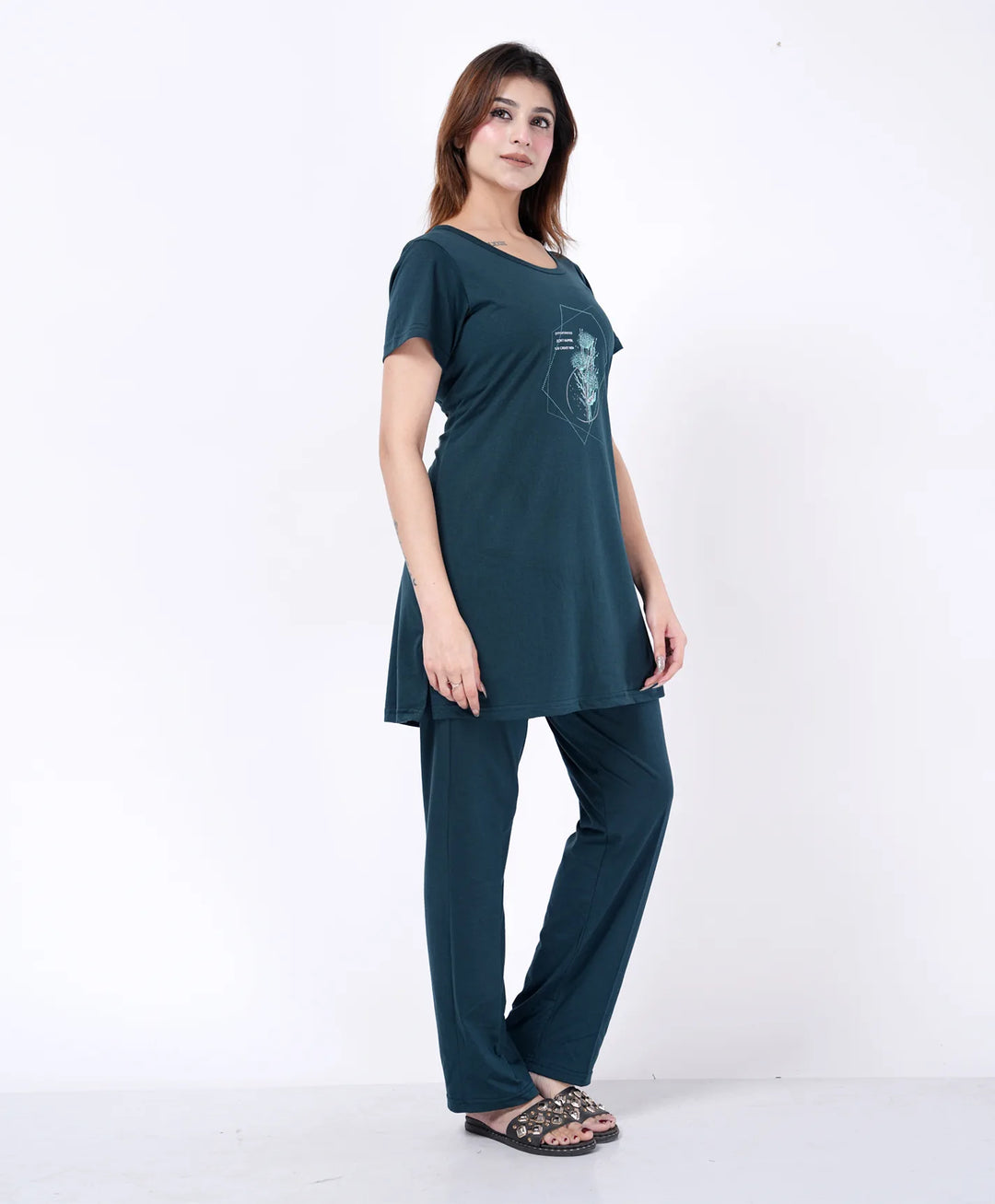 Stylish Graphic Print Night Suit