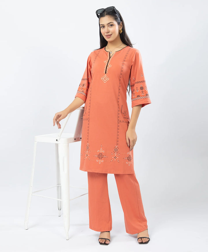 Straight Fit Long Kurta Set with Printed Embroidery Accents