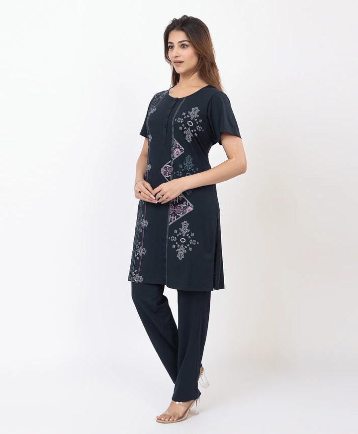 Simple Elegant Kurta Set