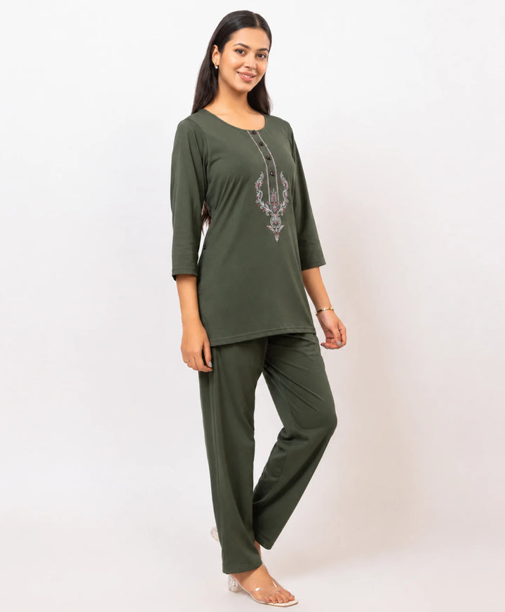 Embroidered Kurta Lower Set