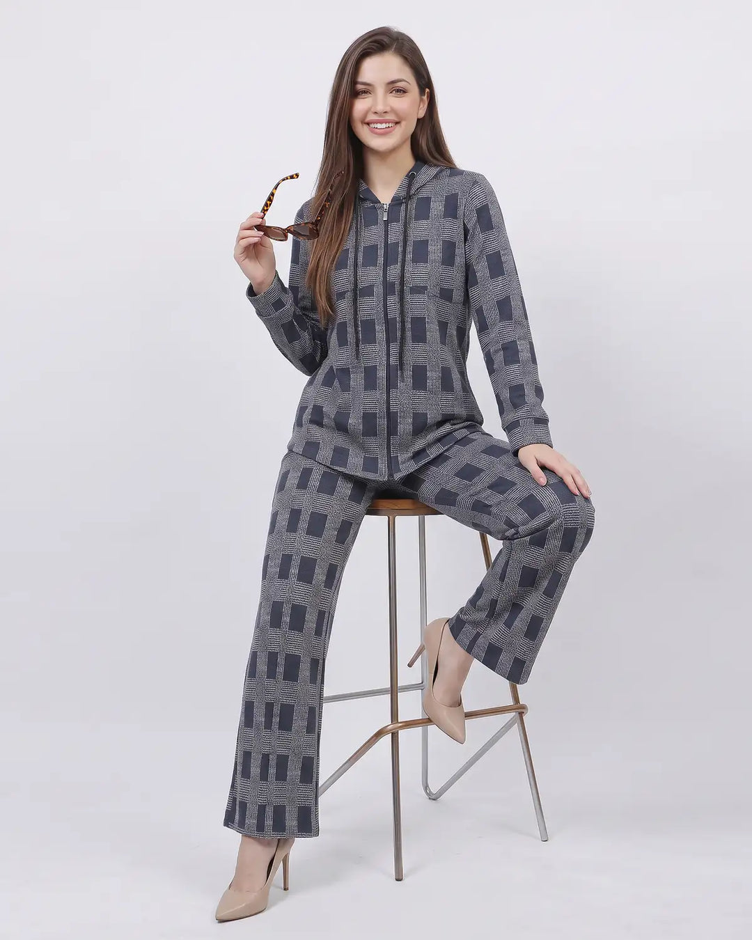 Urban Airport Hoodie Set