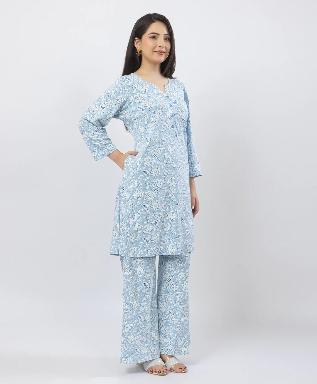Elegant Printed Kurta & Plazzo Ensemble