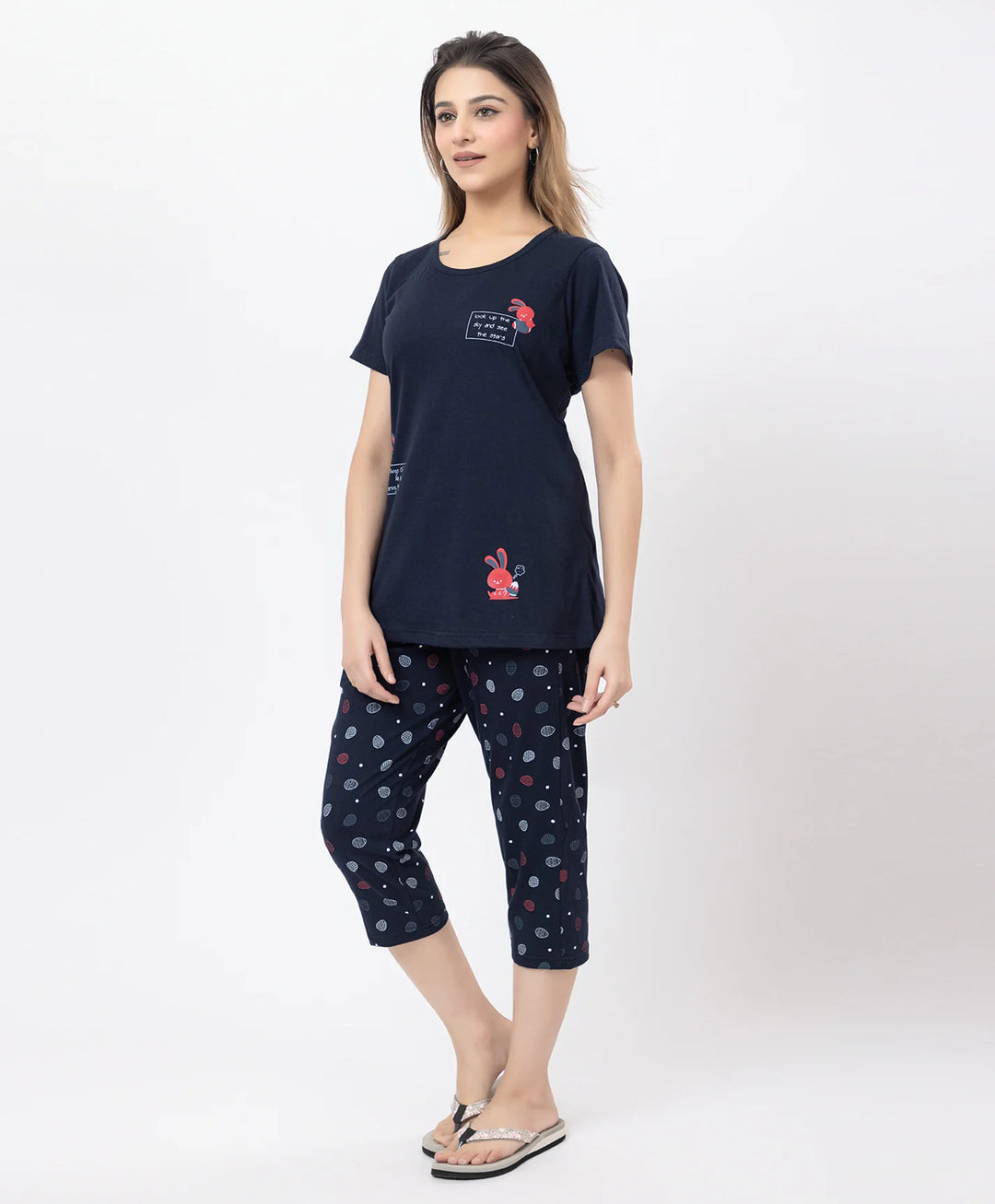 Minimal Charm Capri Lounge Set