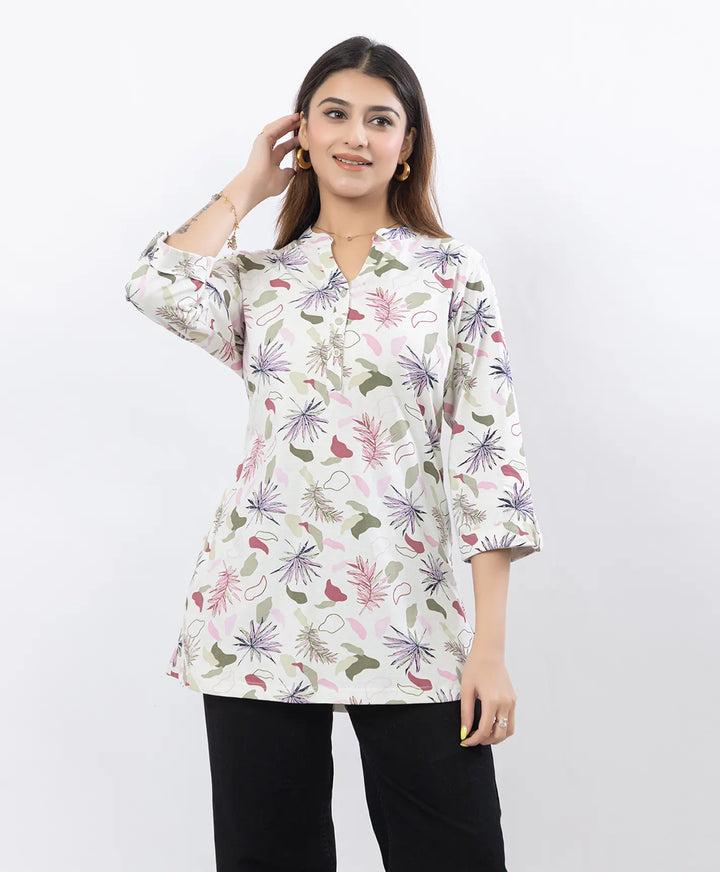 Printed Front-Placket Hip-Length Short Kurti