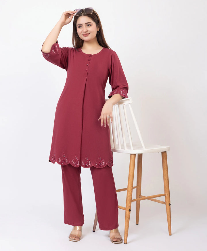Classic Everyday Kurta Set with Embroidered Finish