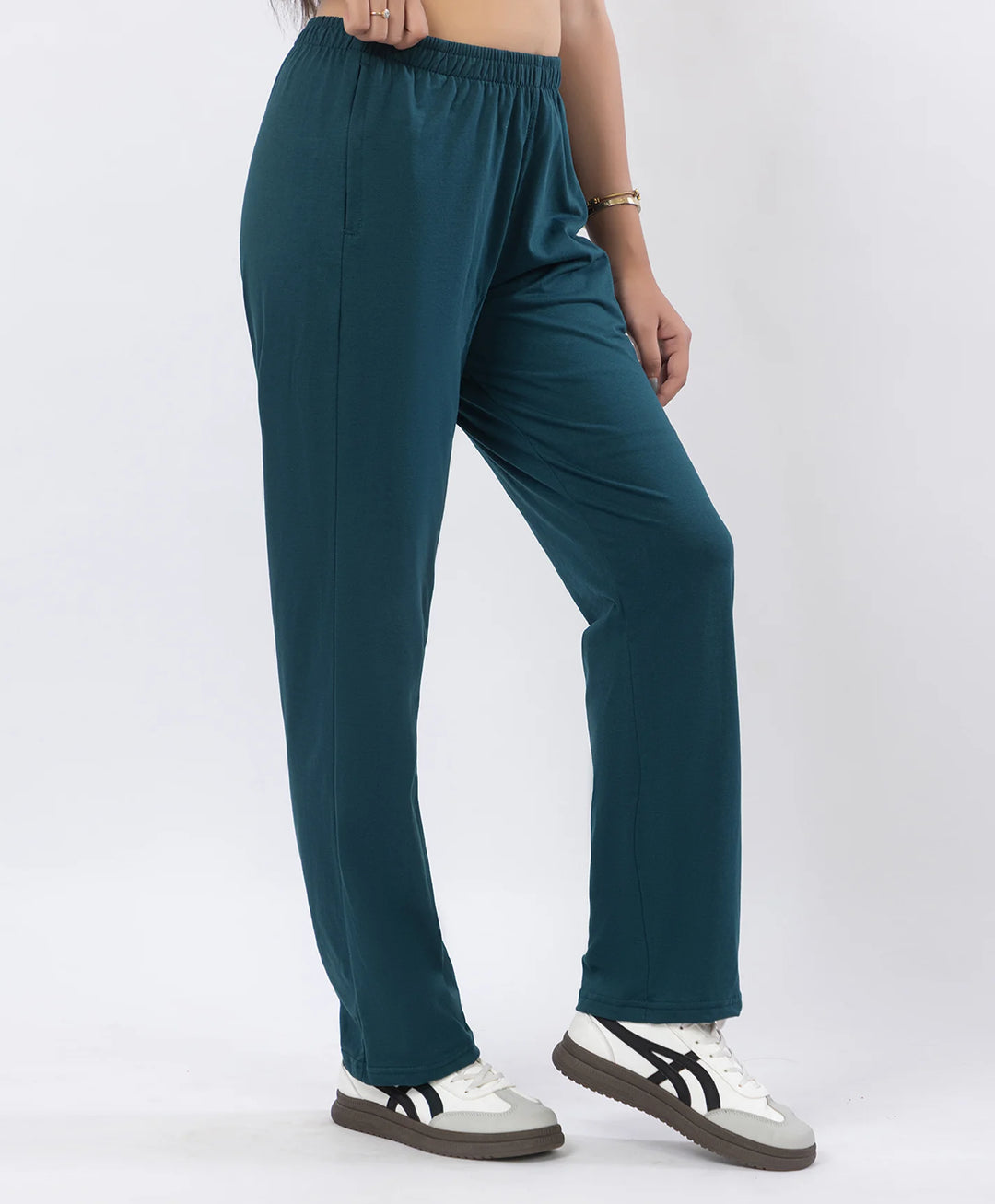 Comfort Essential Straight Fit Lower