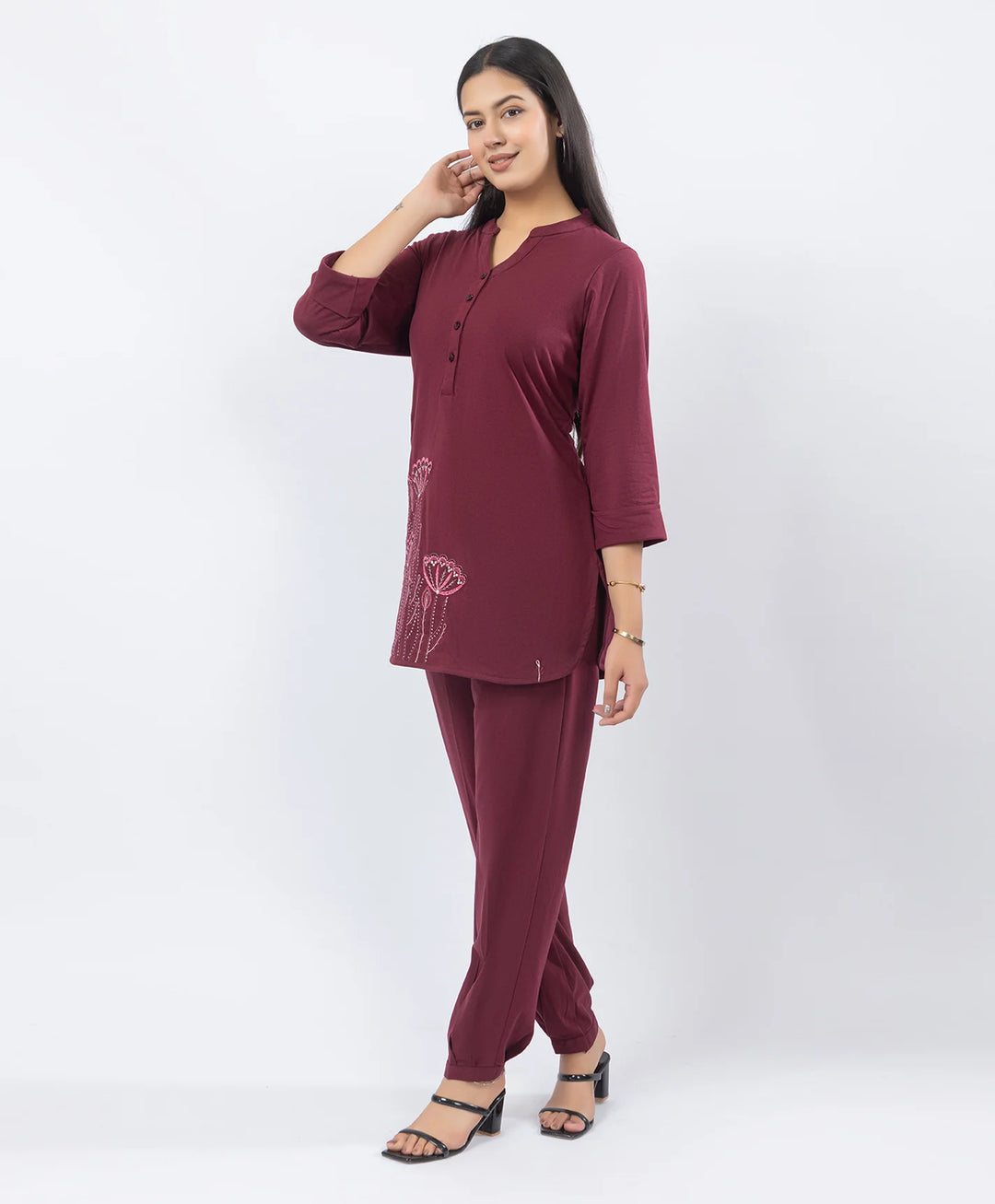 Premium Floral Embroidered Mandarin Collar Kurta Set