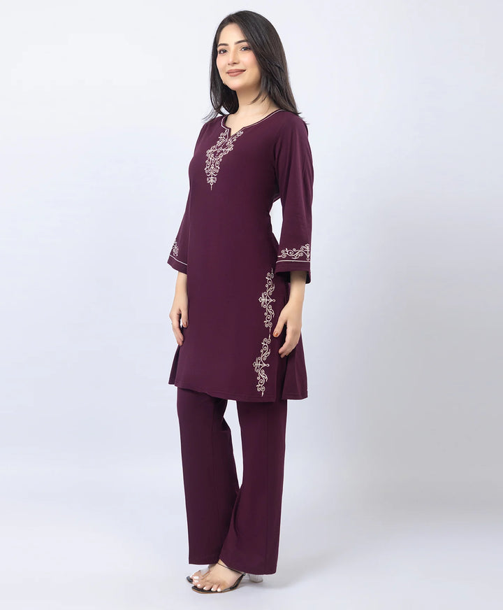 Embroidered V-Slit Straight Kurta Set