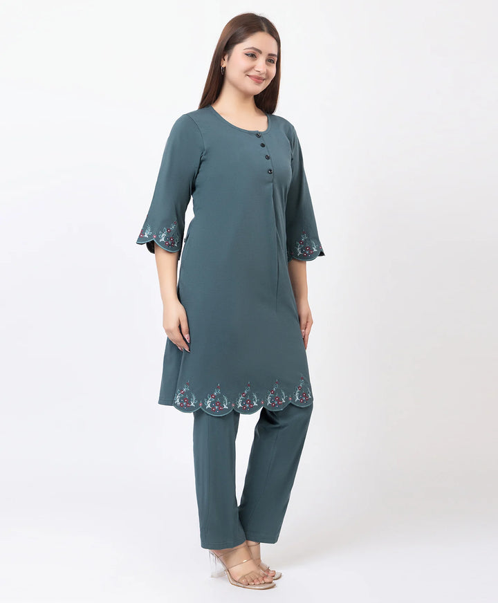 Classic Everyday Kurta Set with Embroidered Finish