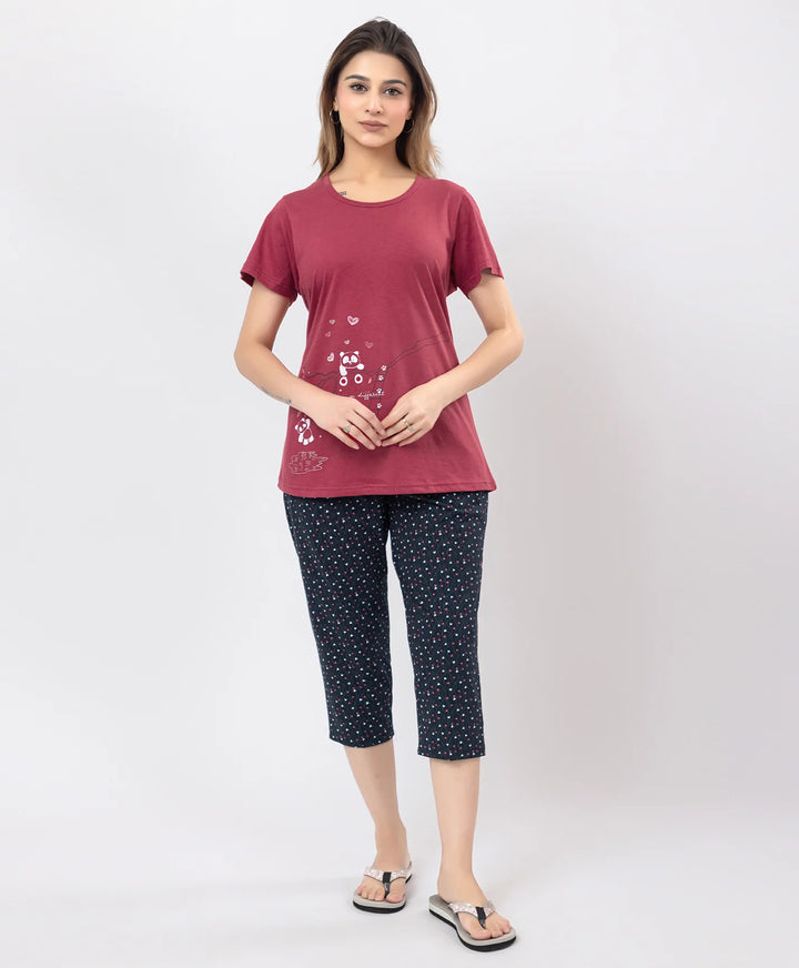Minimal Charm Capri Lounge Set