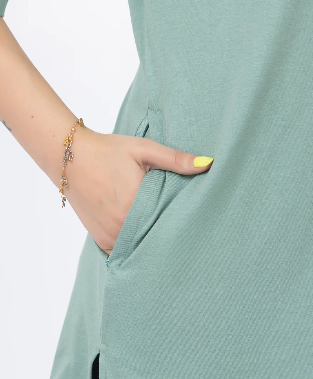 Drop Shoulder Luxury Wear Graphic Top