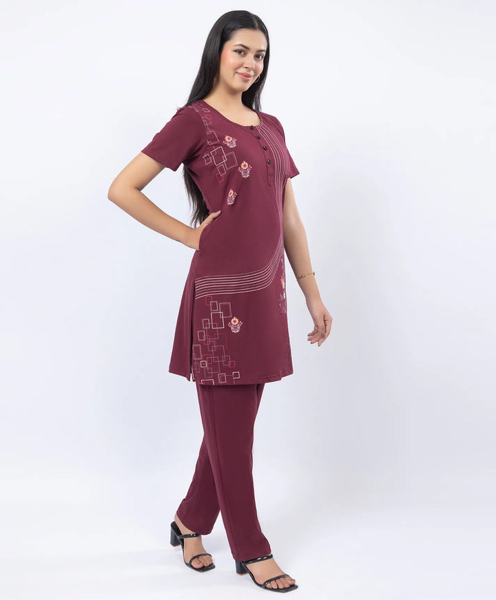 Printed Straight Kurta with Round Neck & Straight Pants Set