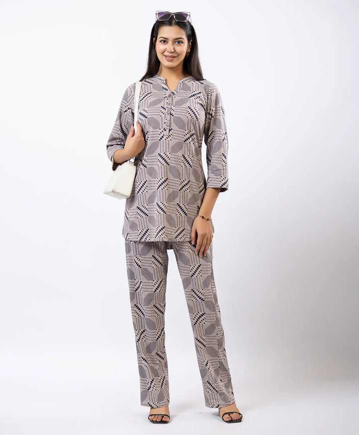 Relaxed Fit Printed Notch Neck Kurta & Straight Pants Set