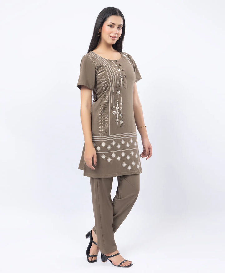 Printed Straight Kurta with Round Neck & Straight Pants Set
