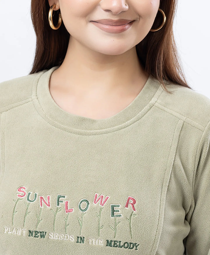 Round Neck Embroidered Tracksuit with Front Pocket