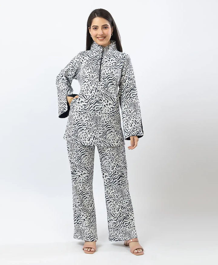 Fashion-Forward Printed Kurta with Stand Collar & Matching Straight Lower.