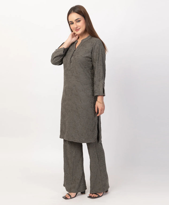 Straight Fit Kurta Set with Buttoned V-Placket & Notched Cuff Sleeves