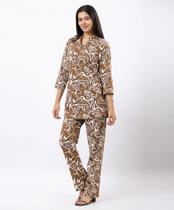 Relaxed Fit Printed Notch Neck Kurta & Straight Pants Set